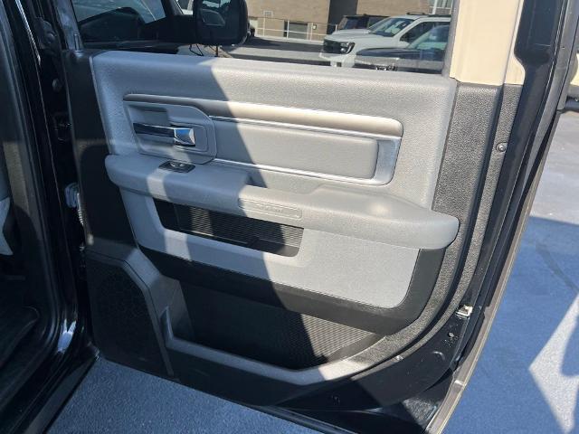2019 Ram 1500 Classic Big Horn Crew Cab 4x4 6'4" Box