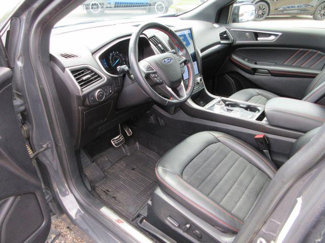 2021 Ford Edge ST Line