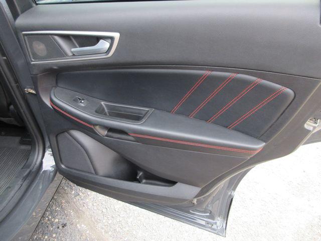 2021 Ford Edge ST Line