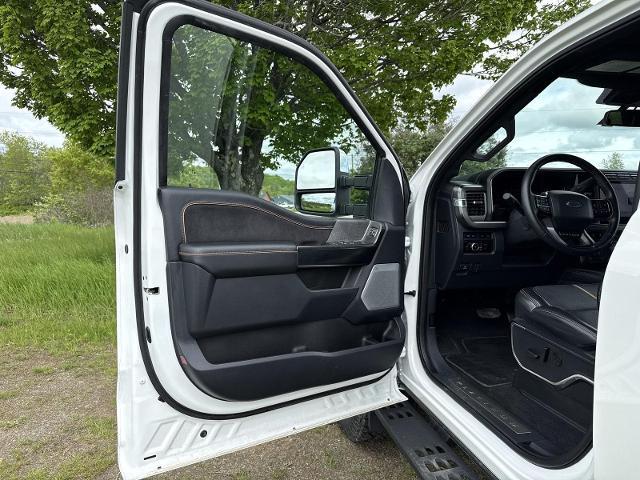 2024 Ford F-350 Platinum