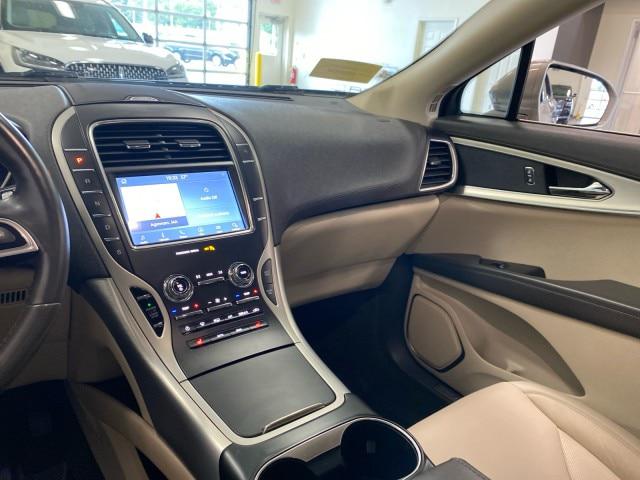 2020 Lincoln Nautilus Standard