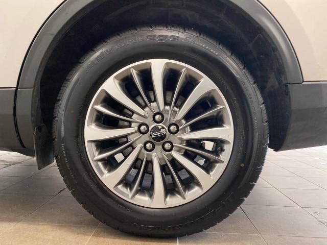 2020 Lincoln Nautilus Standard