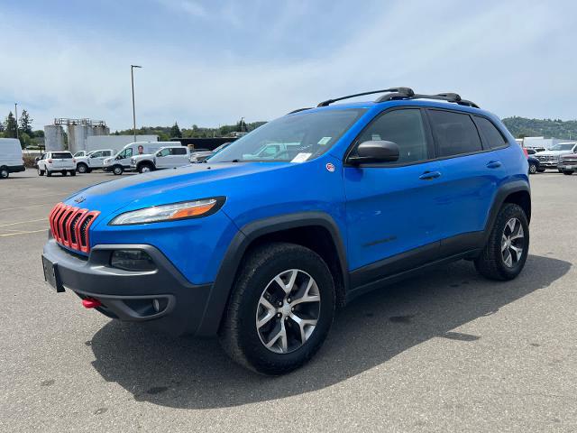 2018 Jeep Cherokee Trailhawk 4x4 for sale in Roseburg, OR