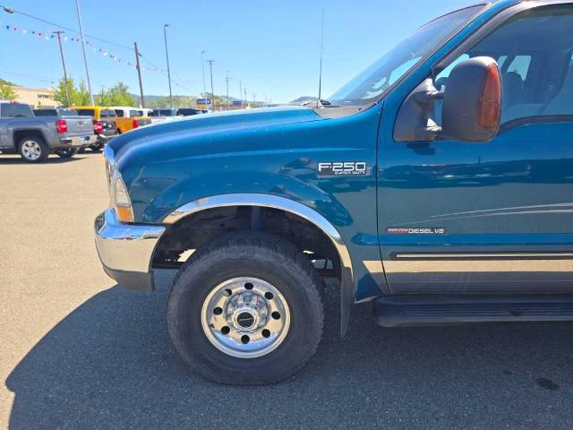 2000 Ford F-250 Lariat