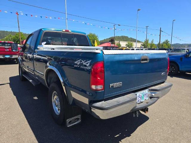2000 Ford F-250 Lariat