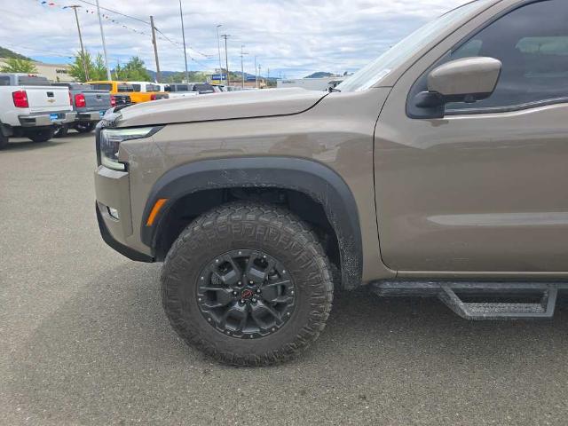 2022 Nissan Frontier Crew Cab PRO-4X 4x4