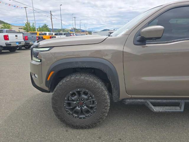 2022 Nissan Frontier Crew Cab PRO-4X 4x4