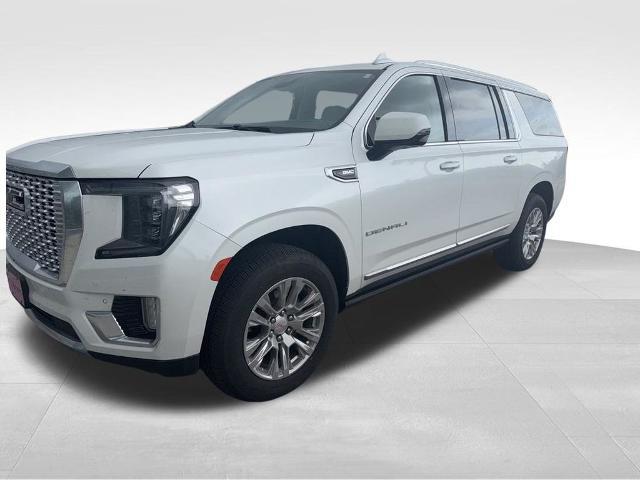2023 GMC Yukon XL 4WD Denali