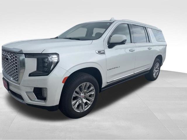 2023 GMC Yukon XL 4WD Denali