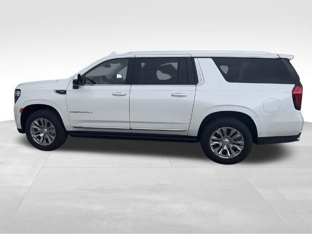 2023 GMC Yukon XL 4WD Denali