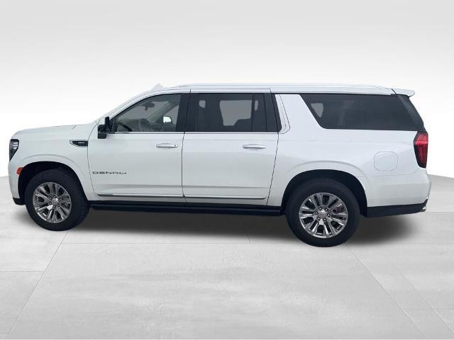 2023 GMC Yukon XL 4WD Denali