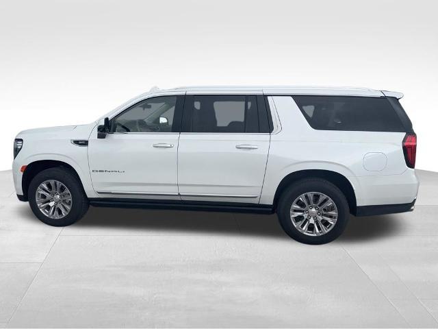 2023 GMC Yukon XL 4WD Denali