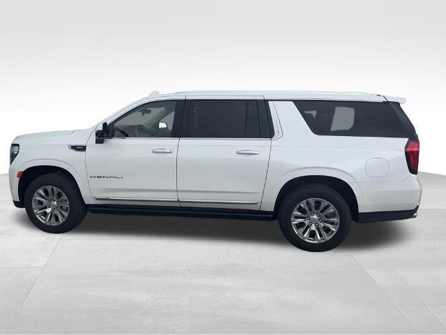 2023 GMC Yukon XL 4WD Denali