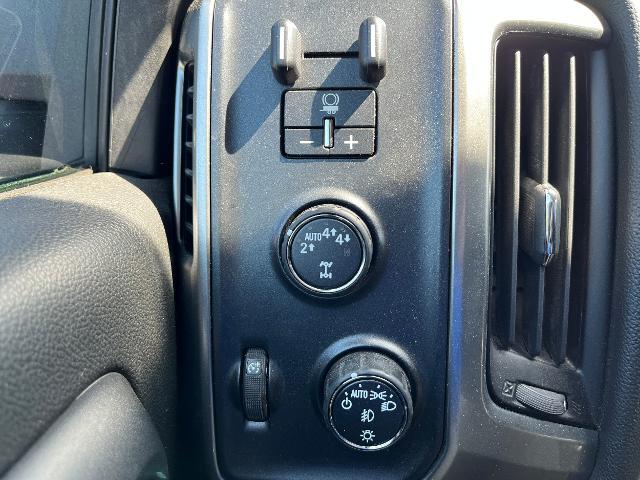 2017 Chevrolet Silverado 1500 2LT