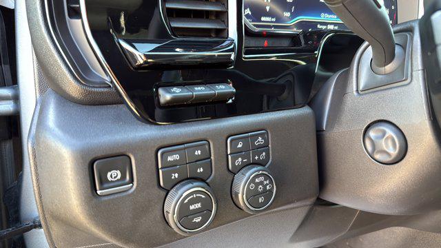 2024 Chevrolet Silverado 1500 4WD Crew Cab Short Bed ZR2