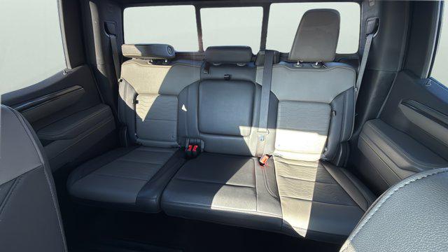2024 Chevrolet Silverado 1500 4WD Crew Cab Short Bed ZR2