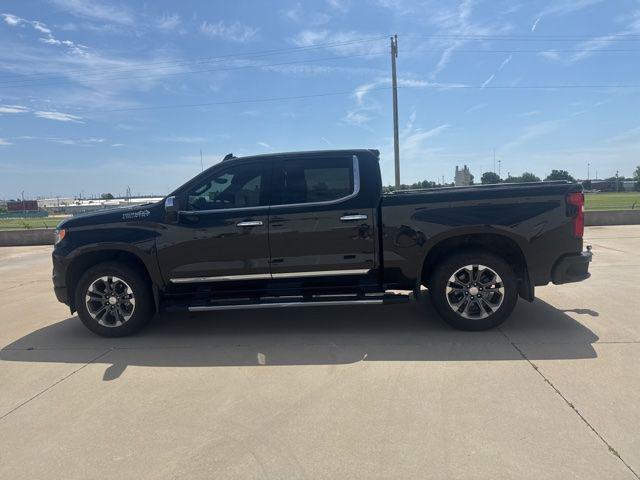 2023 Chevrolet Silverado 1500 4WD Crew Cab Short Bed High Country