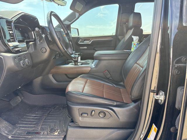 2023 Chevrolet Silverado 1500 4WD Crew Cab Short Bed High Country