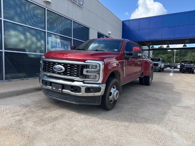 2023 Ford F-350 LARIAT