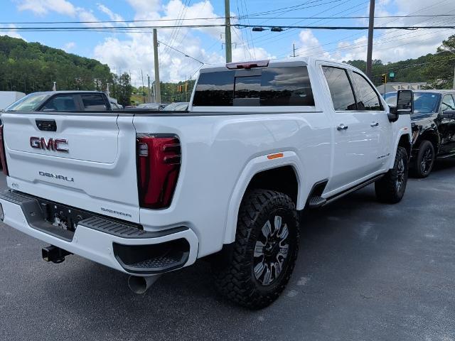 2026 GMC Sierra 2500HD Crew Cab, Standard Bed, Denali, 4WD