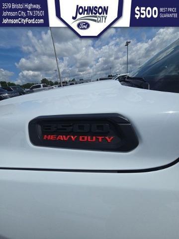 2024 Ram 3500 Big Horn Crew Cab 4x4 6'4" Box