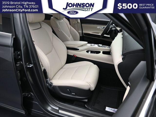 2024 Genesis GV70 2.5T AWD
