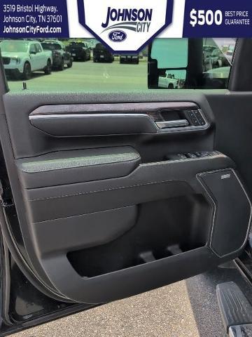 2024 Chevrolet Silverado 3500HD 4WD Crew Cab Long Bed LTZ