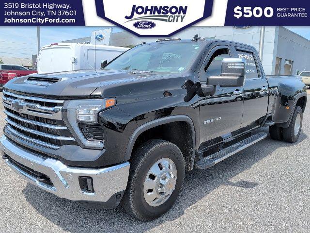 2024 Chevrolet Silverado 3500HD 4WD Crew Cab Long Bed LTZ