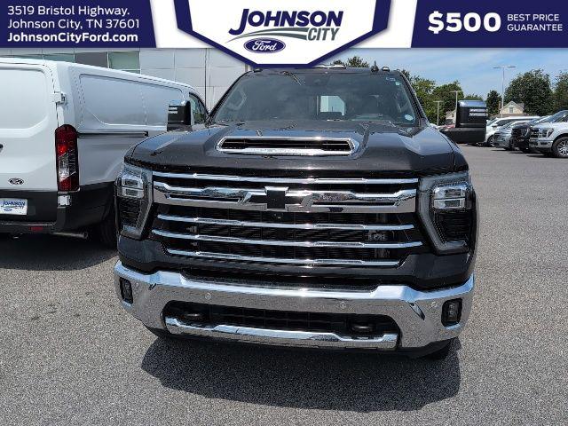2024 Chevrolet Silverado 3500HD 4WD Crew Cab Long Bed LTZ
