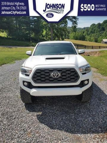2020 Toyota Tacoma TRD Sport
