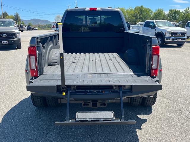 2021 Ford F-450 Platinum