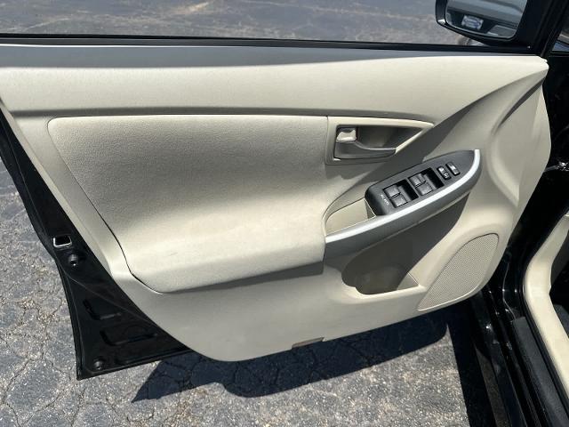 2012 Toyota Prius One
