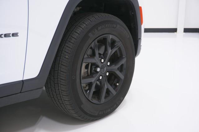 2025 Jeep Grand Cherokee L Altitude X 4x2