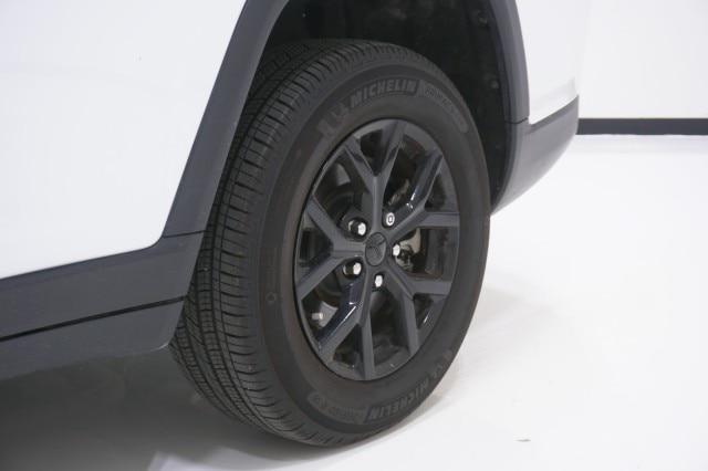 2025 Jeep Grand Cherokee L Altitude X 4x2