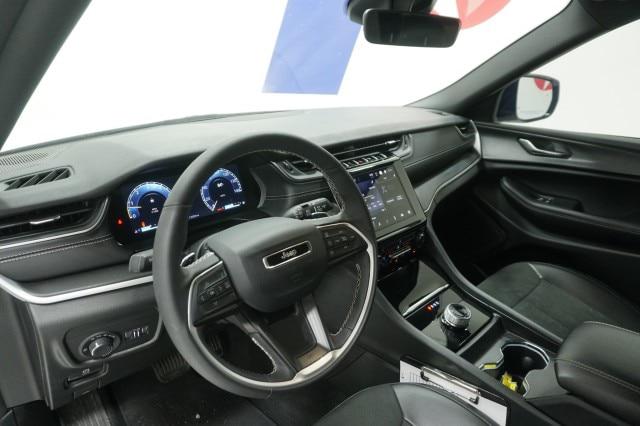 2025 Jeep Grand Cherokee L Altitude X 4x2