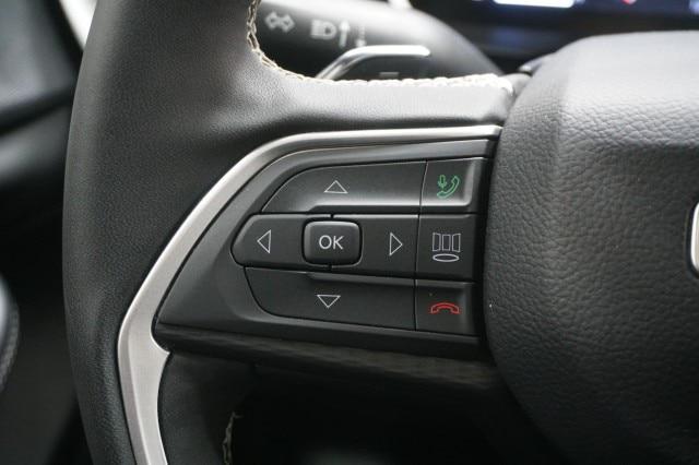 2025 Jeep Grand Cherokee L Altitude X 4x2