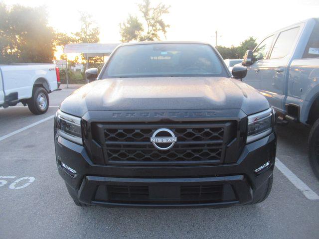 2023 Nissan Frontier Crew Cab SV 4x2