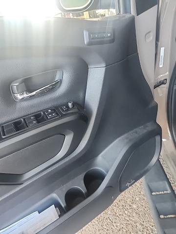 2024 Nissan Titan Crew Cab PRO-4X 4x4