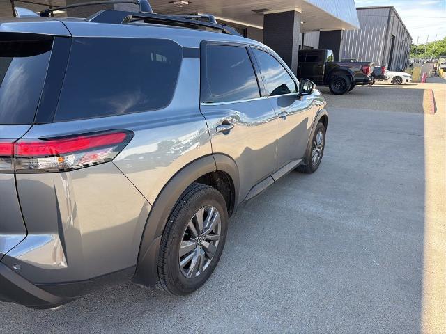 2025 Nissan Pathfinder SV FWD