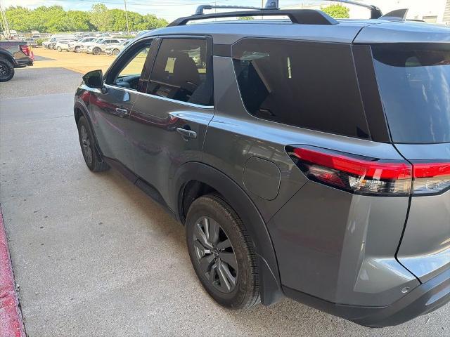 2025 Nissan Pathfinder SV FWD