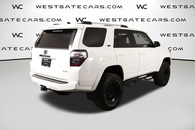 2020 Toyota 4Runner SR5