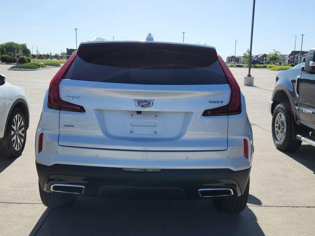 2024 Cadillac XT4 AWD Premium Luxury