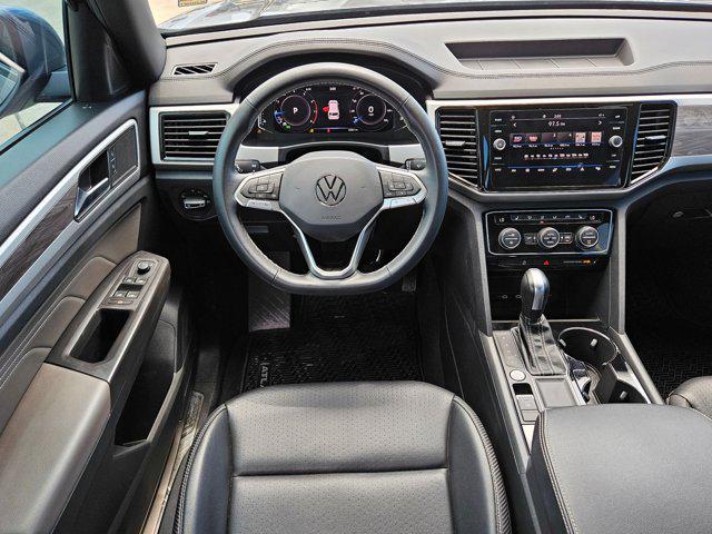 2022 Volkswagen Atlas Cross Sport 3.6L V6 SE w/Technology