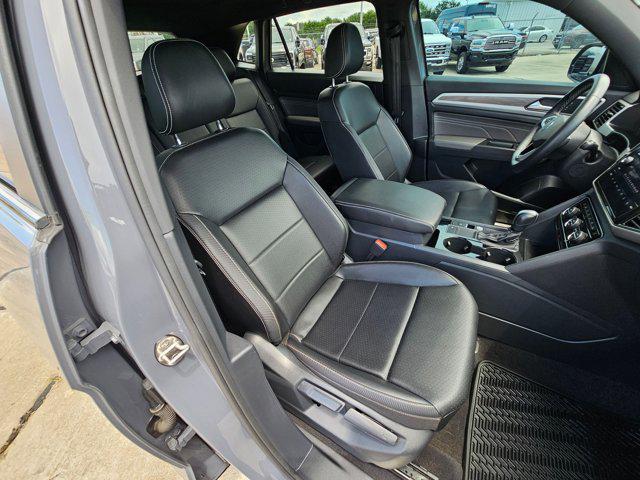 2022 Volkswagen Atlas Cross Sport 3.6L V6 SE w/Technology