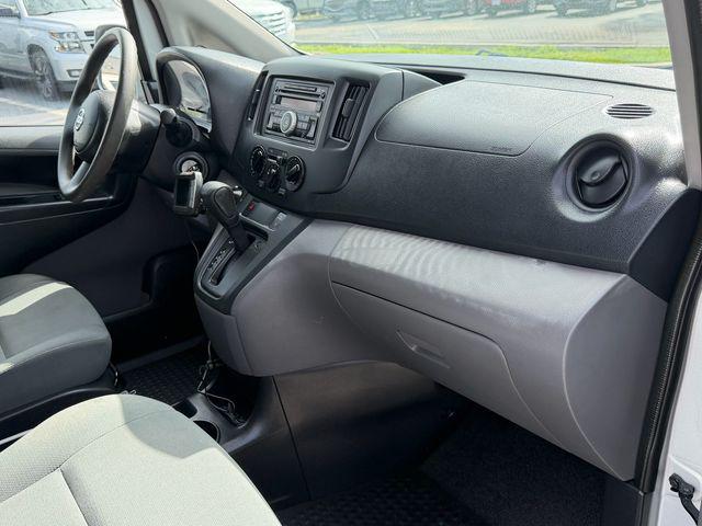 2015 Nissan NV200 SV