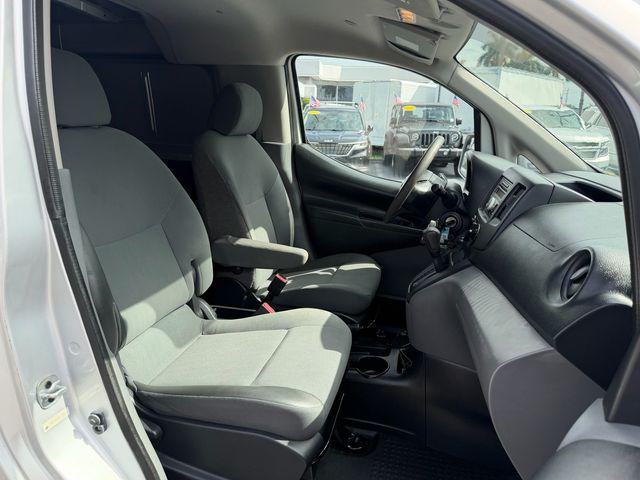 2015 Nissan NV200 SV