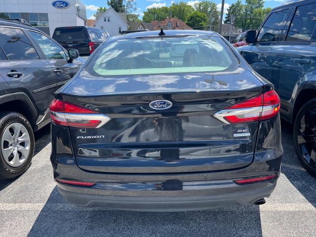 2020 Ford Fusion SE