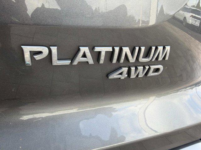 2022 Nissan Pathfinder Platinum 4WD