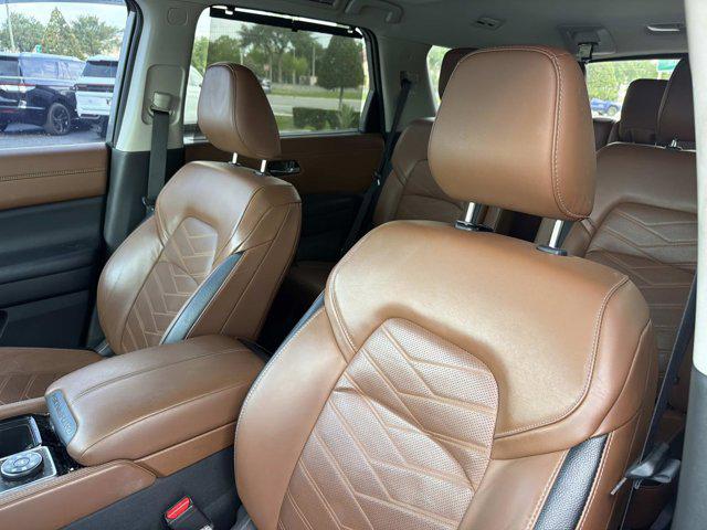 2022 Nissan Pathfinder Platinum 4WD