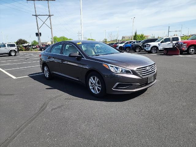 2017 Hyundai Sonata Base for sale in Eau Claire, WI